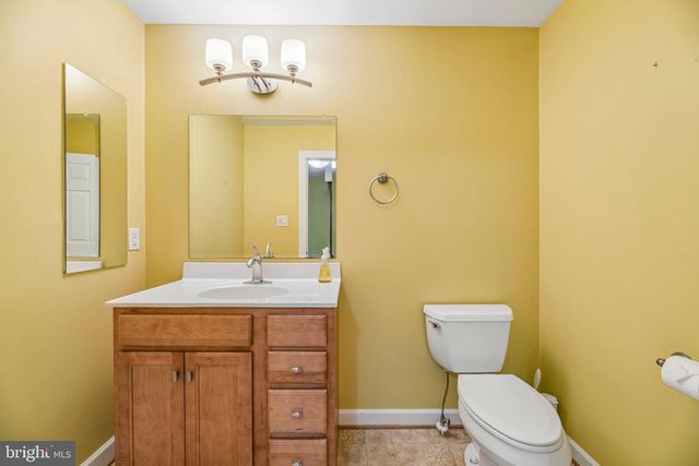 10060 HARMONY HILL LN, La Plata, MD 20646