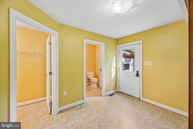10060 HARMONY HILL LN, La Plata, MD 20646