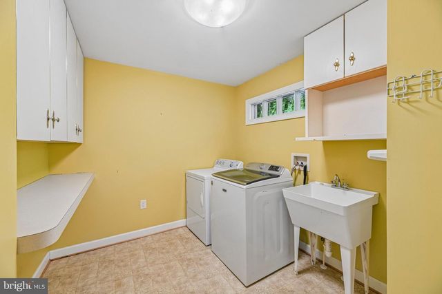 10060 HARMONY HILL LN, La Plata, MD 20646
