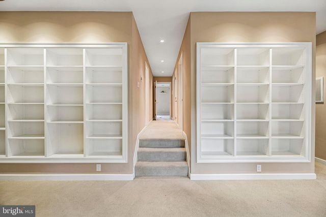 10060 HARMONY HILL LN, La Plata, MD 20646