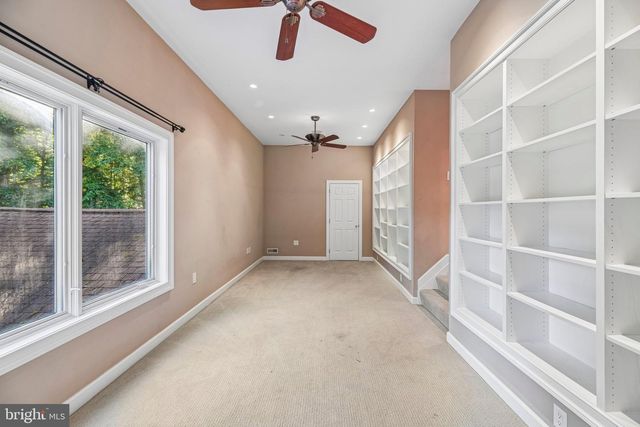 10060 HARMONY HILL LN, La Plata, MD 20646