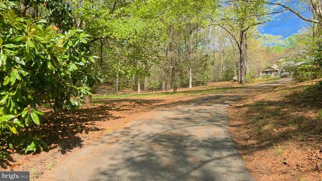 10060 HARMONY HILL LN, La Plata, MD 20646