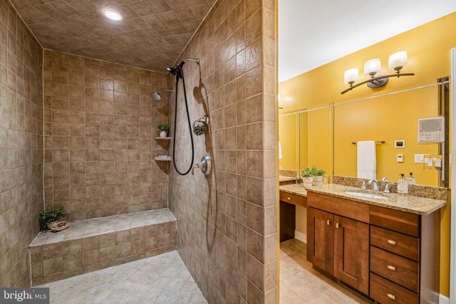 10060 HARMONY HILL LN, La Plata, MD 20646