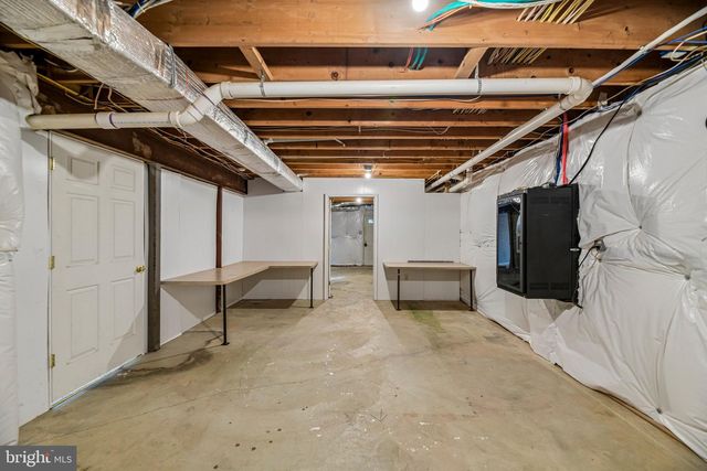 10060 HARMONY HILL LN, La Plata, MD 20646
