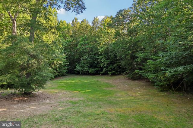 10060 HARMONY HILL LN, La Plata, MD 20646