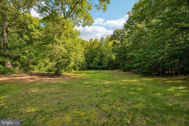 10060 HARMONY HILL LN, La Plata, MD 20646
