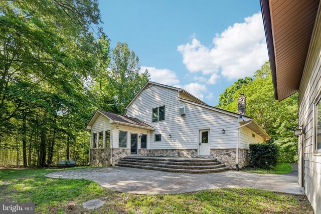 10060 HARMONY HILL LN, La Plata, MD 20646