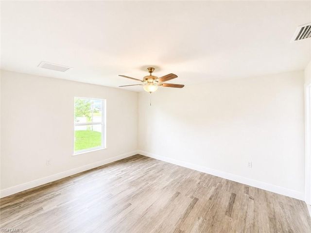 233 NW 22nd PL, Cape Coral, FL 33993