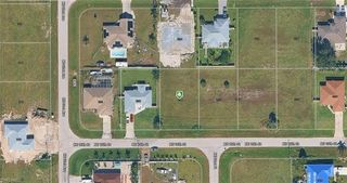 2109 NE 15th ST, Cape Coral, FL 33909