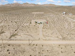 39626 E End Road, Lucerne Valley, CA 92356