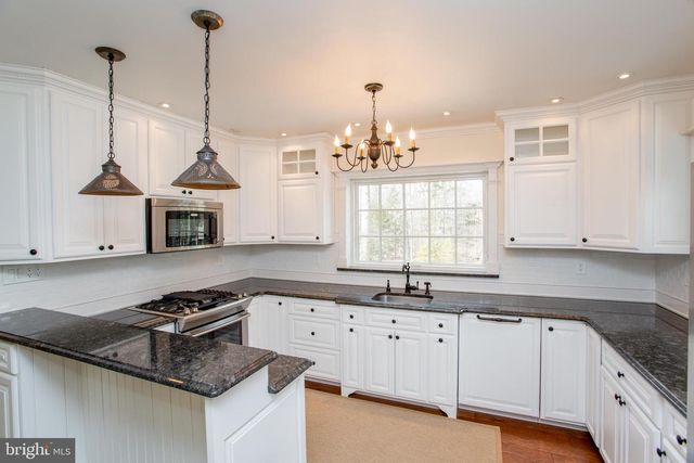 120 BEULAH RD, Doylestown, PA 18901