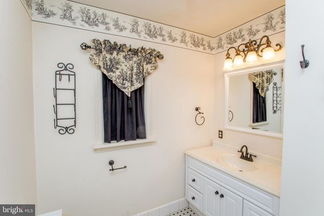 120 BEULAH RD, Doylestown, PA 18901