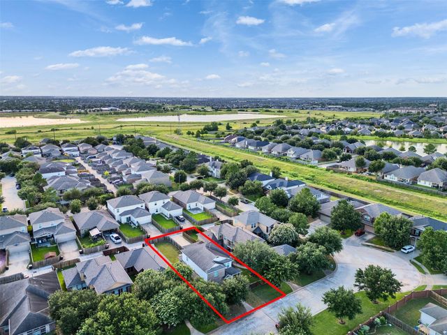 8235 Gran Villa Drive, Cypress, TX 77433
