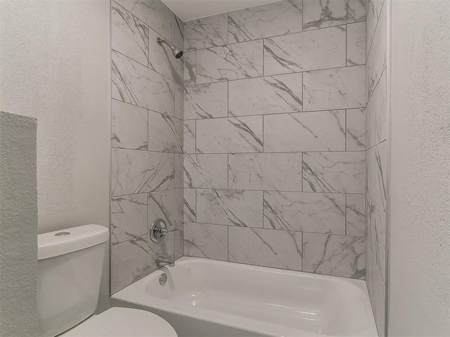 11225 NW 110th Street, Yukon, OK 73099