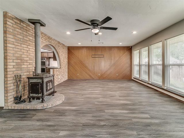 11225 NW 110th Street, Yukon, OK 73099
