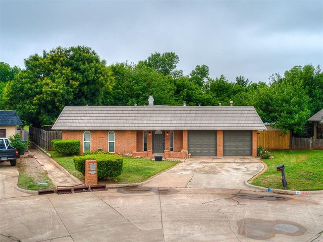 11225 NW 110th Street, Yukon, OK 73099