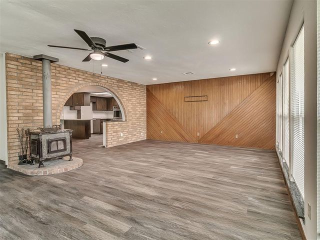 11225 NW 110th Street, Yukon, OK 73099