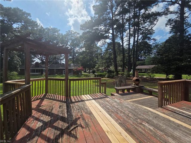 3314 Dogwood DR, Portsmouth, VA 23703