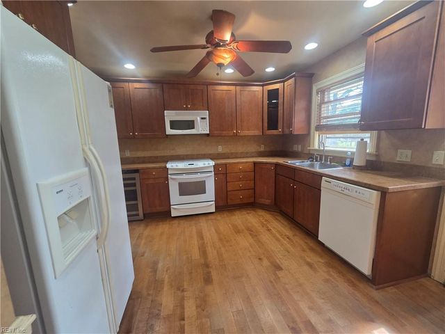 3314 Dogwood DR, Portsmouth, VA 23703