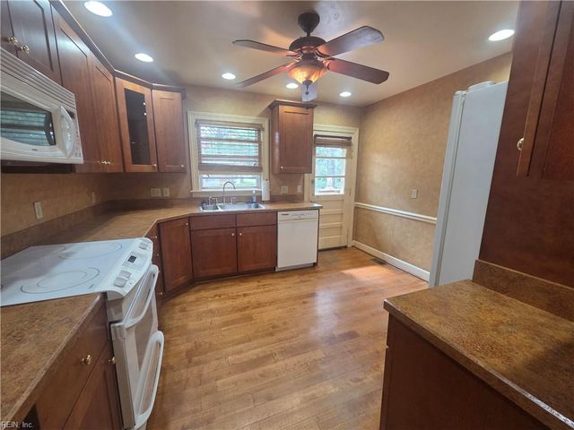 3314 Dogwood DR, Portsmouth, VA 23703