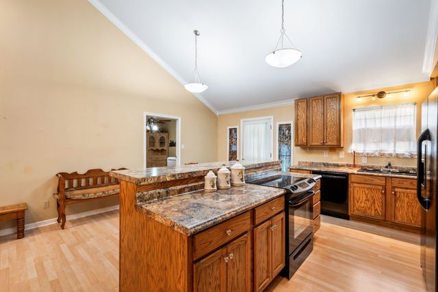 1034 Brice, Meridian, TX 76665