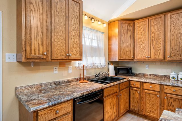 1034 Brice, Meridian, TX 76665