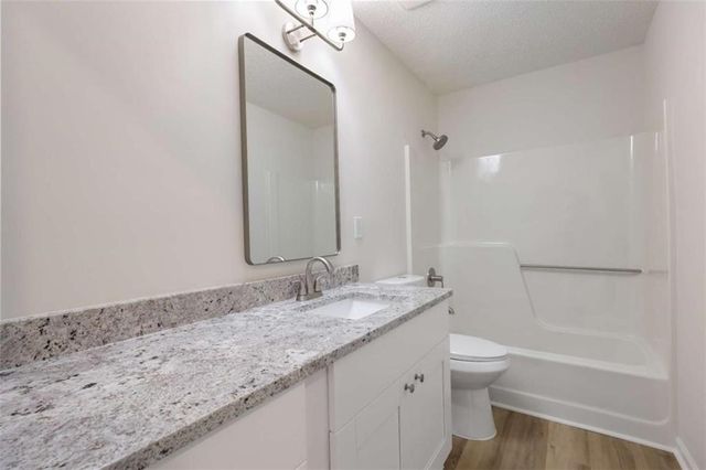 4068 Hunt Way, Rex, GA 30273