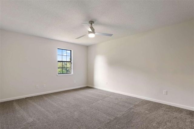 4068 Hunt Way, Rex, GA 30273