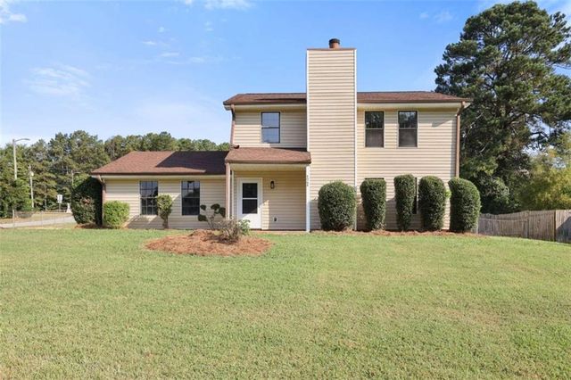 4068 Hunt Way, Rex, GA 30273