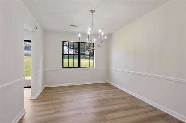 4068 Hunt Way, Rex, GA 30273