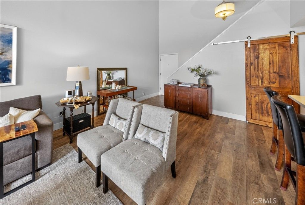 Image 6 of property listing at 800 Camino Real 302, Redondo Beach, CA 90277