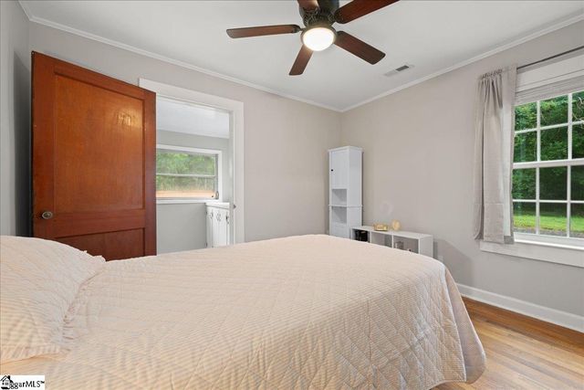 174 Holliday Road, Six Mile, SC 29682