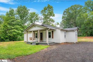 174 Holliday Road, Six Mile, SC 29682