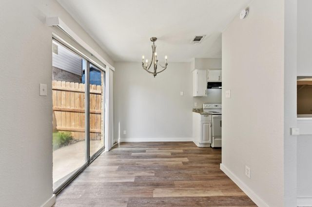 1210 Southport DR, Austin, TX 78704