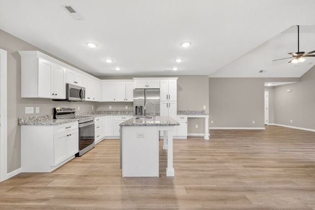 702 Adams Drive, Shelbyville, TN 37160