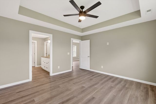 702 Adams Drive, Shelbyville, TN 37160