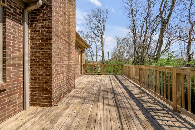 1112 Pepperhill Circle, Lexington, KY 40502