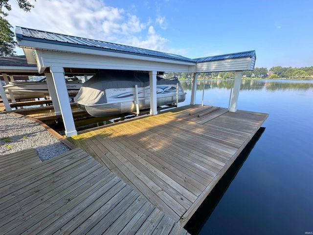 3342 N Shore Acres Court, Monticello, IN 47960