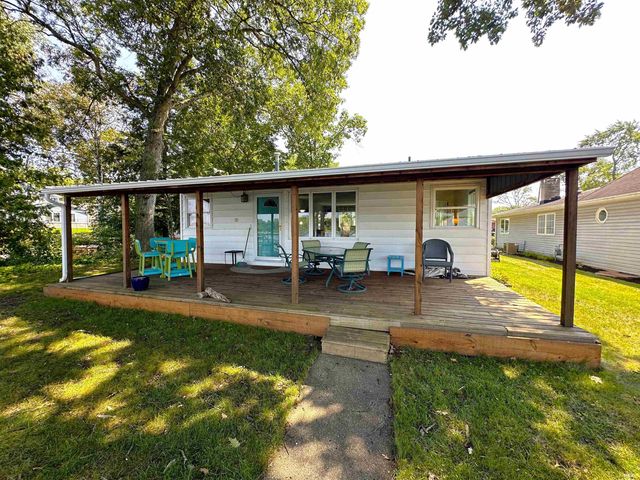 3342 N Shore Acres Court, Monticello, IN 47960