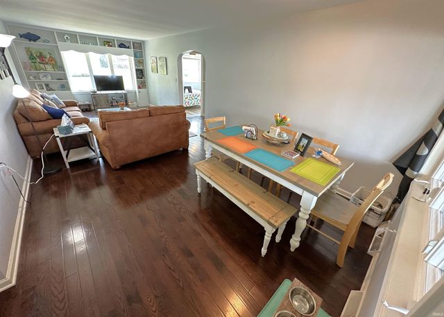 3342 N Shore Acres Court, Monticello, IN 47960