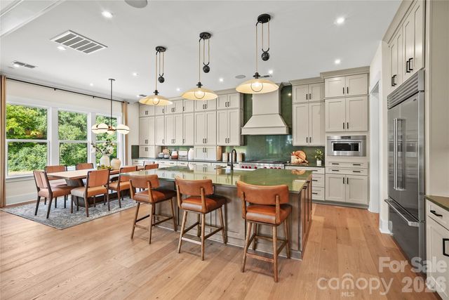1012 McCoy Farm Drive, Wesley Chapel, NC 28104