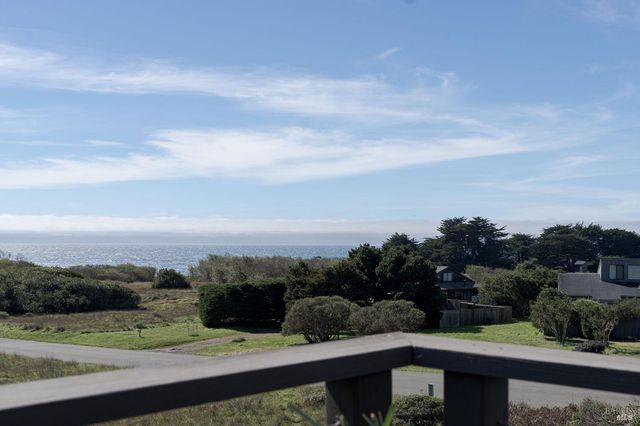 39574 Leeward Rd, The Sea Ranch, CA 95497