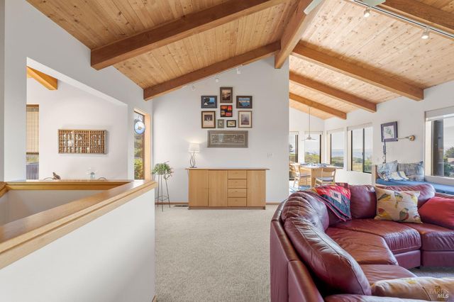 39574 Leeward Rd, The Sea Ranch, CA 95497