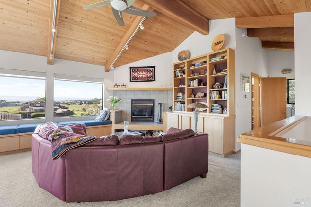 39574 Leeward Rd, The Sea Ranch, CA 95497