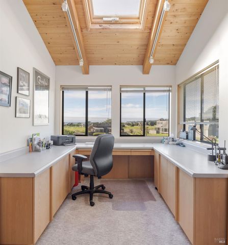 39574 Leeward Rd, The Sea Ranch, CA 95497