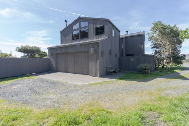 39574 Leeward Rd, The Sea Ranch, CA 95497