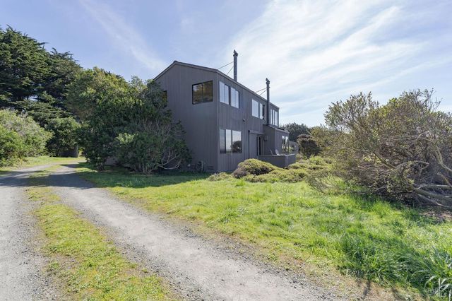 39574 Leeward Rd, The Sea Ranch, CA 95497