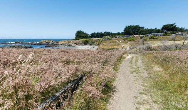 39574 Leeward Rd, The Sea Ranch, CA 95497