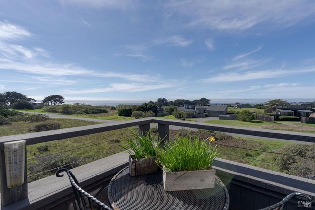 39574 Leeward Rd, The Sea Ranch, CA 95497
