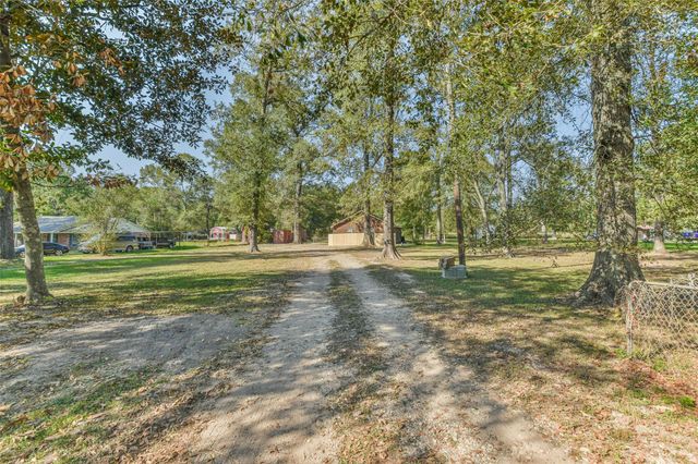 24237 Creekwood Drive, Splendora, TX 77372